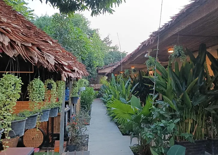 Homesteading Garden Retreat 宾馆