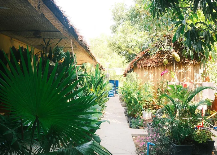 Zajazd Homesteading Garden Retreat 3*