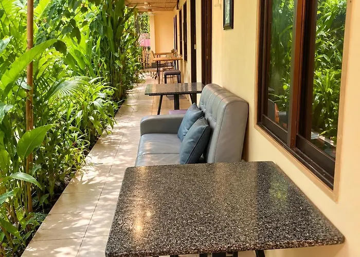 宾馆 Homesteading Garden Retreat