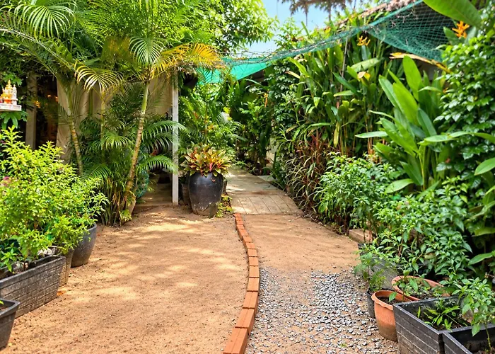 Homesteading Garden Retreat 宾馆 暹粒